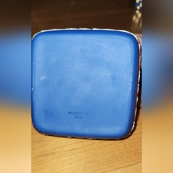 Silver Jubilee 1977 Blue Jasperware Square Wedgwood Lidded Box Queen Elizabeth I - Picture 5 of 9